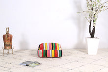 Load image into Gallery viewer, Pouf kilim
