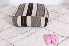 Load image into Gallery viewer, Moroccan decorative pillow