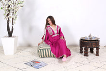 Load image into Gallery viewer, kilim floor Moroccan pillow
