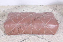 Load image into Gallery viewer, Ottoman contrasted Blue Pouf