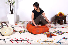 Load image into Gallery viewer, All Wool Footstool Kilim Pillow