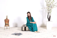 Load image into Gallery viewer, Moroccan decorative pillow