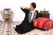 Load image into Gallery viewer, Classic Kilim Pouf