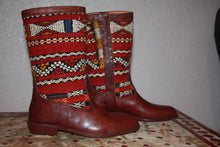 Load image into Gallery viewer, Purse & Boots Duo (Custom order) Makes a great gift