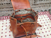 Load image into Gallery viewer, Leather Backpack with Front zipper pocket 14" Tall