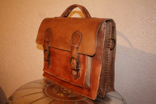 Load image into Gallery viewer, Leather Messenger Bag Sewn By Strong Skin
