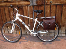 Load image into Gallery viewer, New York Leather Bicycle Saddle Bag
