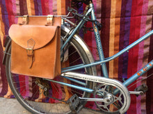 Load image into Gallery viewer, Leather Handmade Bicycle saddle Bag
