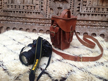 Load image into Gallery viewer, Cameraman - Nikon &amp; Canon handmade Leather Photographer Purse NOW in NY
